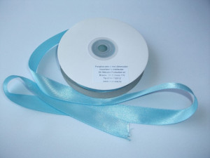 Panglica satinata ambele fete 20 mm bleu