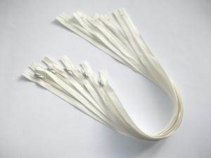 Fermoare lenjerie #3 - 50 cm alb ivoire, cod102