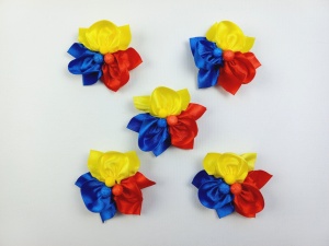 Ornament floral tricolor petale si bobite, set 5 buc.