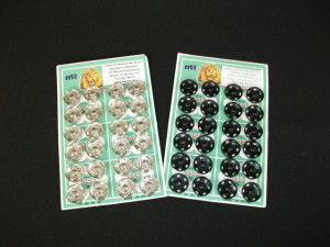 Capse imbracaminte mari ,#4, negru si argintiu - 6 folii
