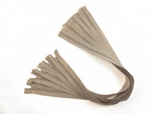 Fermoare lenjerie #3 - 50 cm bej, cod 294