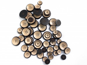 Nasturi plastic bej cu maro, M32(20mm), cod142 - Img 2