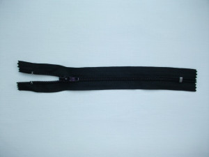 Fermoare cizme, genti, fix 20,30,40,45 cm negru / 20 buc.