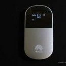 Router/Modem 3G Huawei E5832S MiFi Portabil Hotspot + Incarcator auto