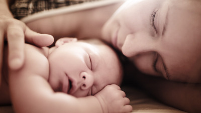 Ingrijirea bebelusului si provocarile parintilor la inceput de drum