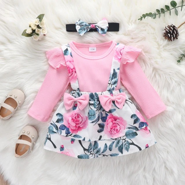 Long-sleeved dresses