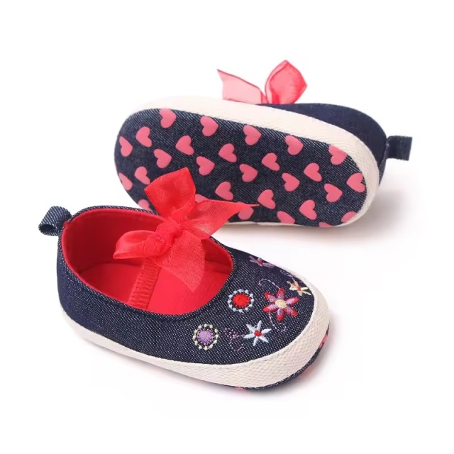 Pantofi din denim cu fundite si broderii florale - 2 | YEO