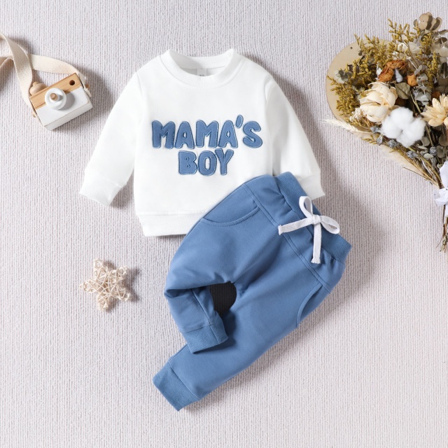 Trening alb cu bleu pentru baietei - Mama\'s Boy