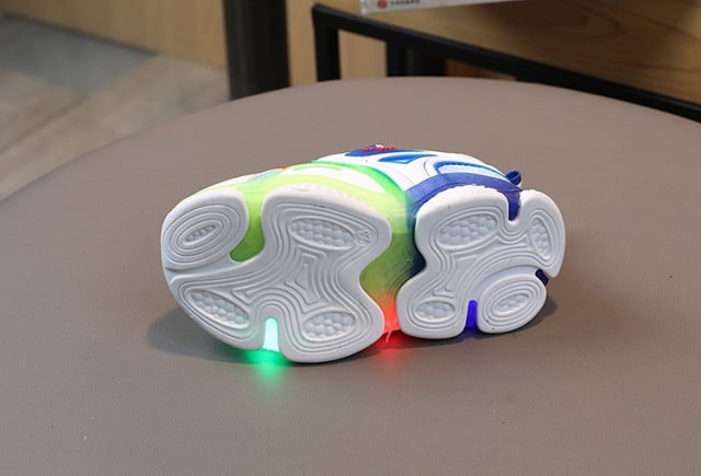 Adidasi multicolori cu luminite pentru baietei - 4 | YEO