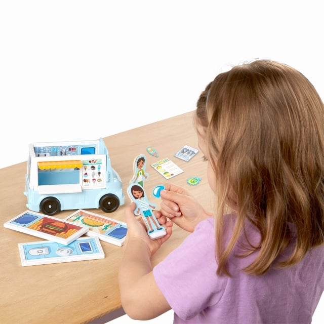 Set de joaca magnetic Food Truck- Melissa & Doug - 2 | YEO