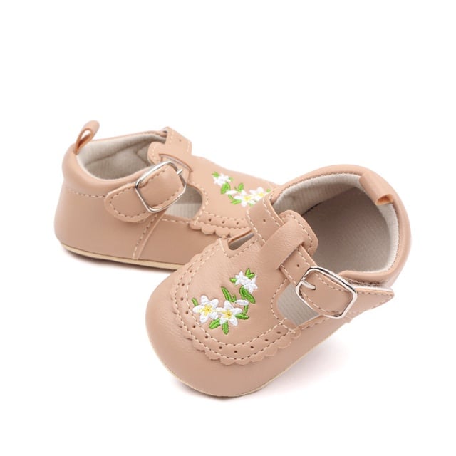 Pantofiori crem cu broderii florale - Bella - 4 | YEO