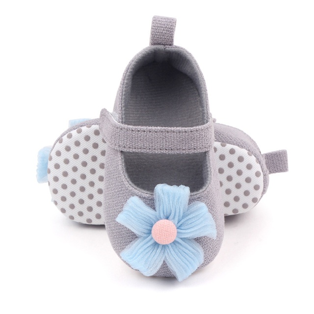 Pantofiori gri decorati cu floare bleu - 3 | YEO