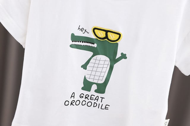 Costum cu tricou alb - Croco - 1 | YEO