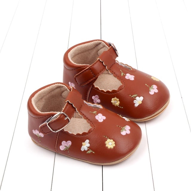 Pantofiori maro cu floricele colorate brodate - 3 | YEO