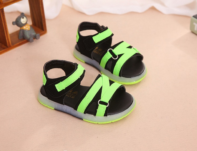Sandale negre cu insertii verde neon