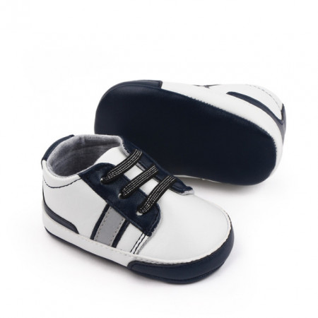 Adidasi albi cu bleumarine si gri