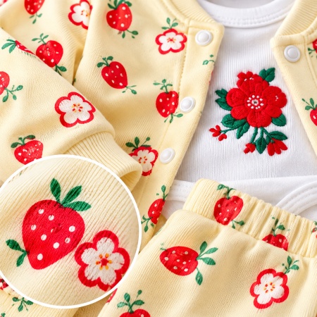 Costumas bumbac bebelusi 3 piese galben cu imprimeu fructe, bluza maneca lunga cu capse, pantaloni si caciulita Superbebe Shop - Img 2