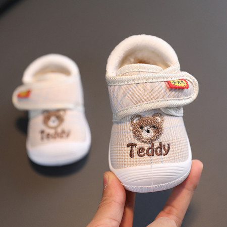 Pantofi imblaniti in carouri crem - Teddy