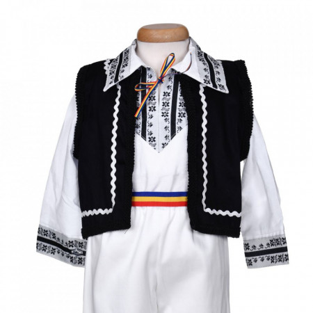 Set botez popular baiat, trusou botez landou, lumanare si costum national, Denikos® C9291 - Img 3