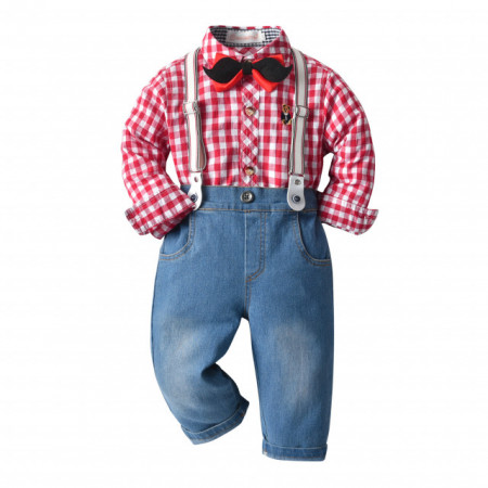 Costum cu blugi si camasuta rosie in carouri