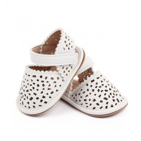Pantofiori albi decupati pentru fetite - Mottled