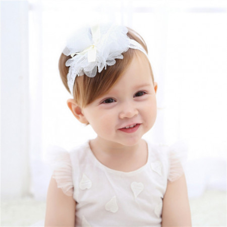 Bentita alba cu floare din tulle
