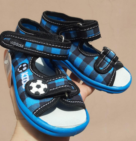 Sandalute pentru baietei - Carouri albastre
