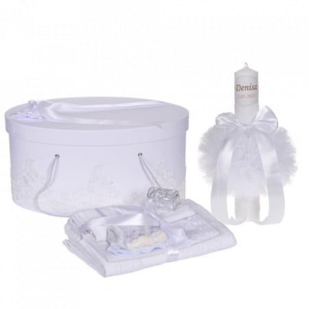 Set elegant trusou botez, cutie trusou si lumanare personalizata cu nume, decor dantela Alba, Denikos® 943
