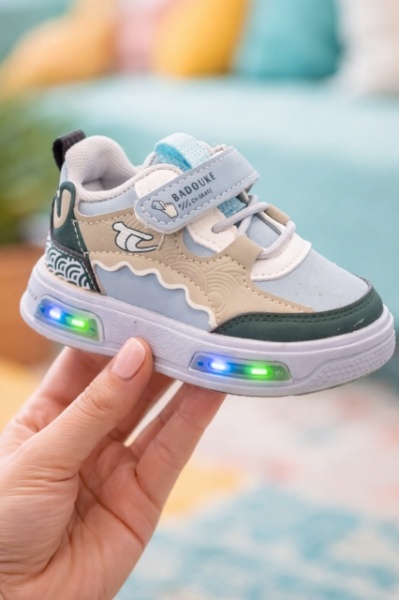 Adidasi cu luminite pentru baieti Super Style