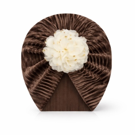 Caciulita maro tip turban din catifea cu floare aplicata - Img 2