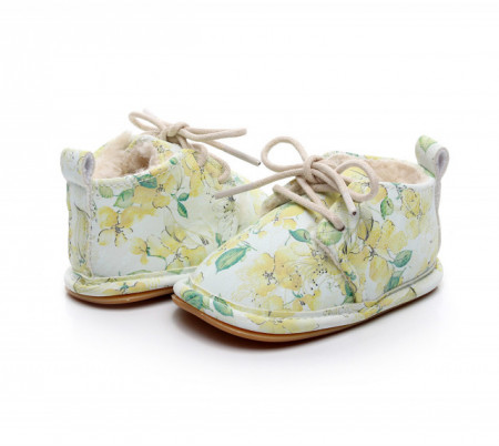 Ghetute albe imblanite- Yellow flowers