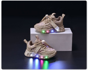 Adidasi crem cu luminite - Seika