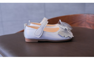 Pantofi eleganti argintiu sidefat - Butterfly - Img 3