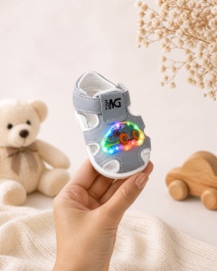 Sandalute cu masinuta cu luminite - Masinuta colorata