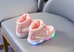 Adidasi albi cu roz, inalti, cu luminite - Bella - Img 3