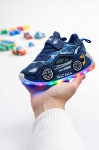 Adidasi cu luminite pentru baietei - Masinuta albastra Super LED - Img 2