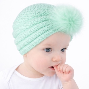 Caciulita vernil tip turban cu pufulet
