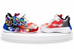 Adidasi Super Hero cu luminite pentru baieti - Img 5