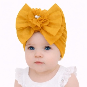 Caciulita galben mustar tip turban cu funda din satin aplicata in fata