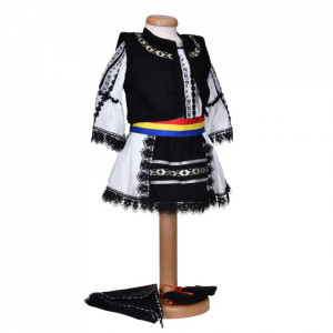 Set costum traditional fetita, trusou botez landou si lumanare, decor national, Denikos® 1055 - Img 4