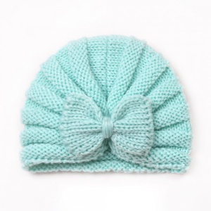 Caciulita vernil crosetata tip turban cu fundita