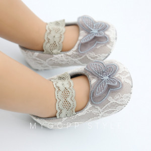 Pantofiori pentru fetite - Fluturasul gri