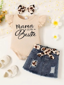 Set body crem cu inscriptie si fustita denim pentru fetite