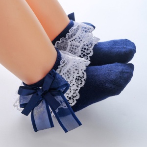 Sosete bleumarine cu danteluta si fundita din tulle si satin