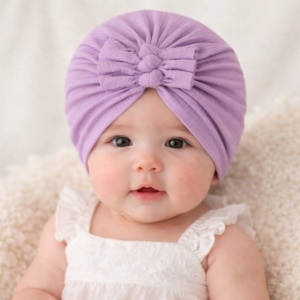 Caciulita lila tip turban cu trei fundite