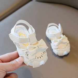 Sandale albe pentru fetite - Beauty