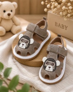 Sandalute cu piuitoare - Happy Cute Bear