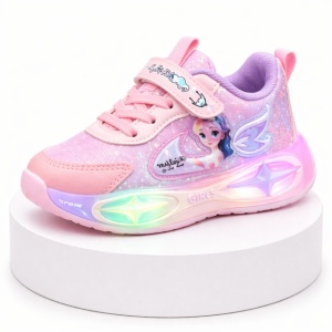 Adidasi cu luminite pentru fetite Super Cute Doll