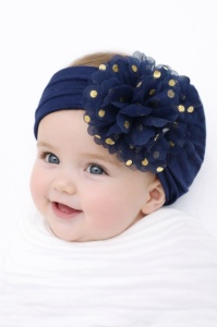 Bentita bleumarin lata cu floare din tulle si buline aurii