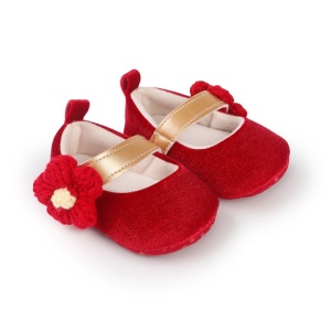 Pantofiori rosii din catifea cu floricica aplicata - Img 3